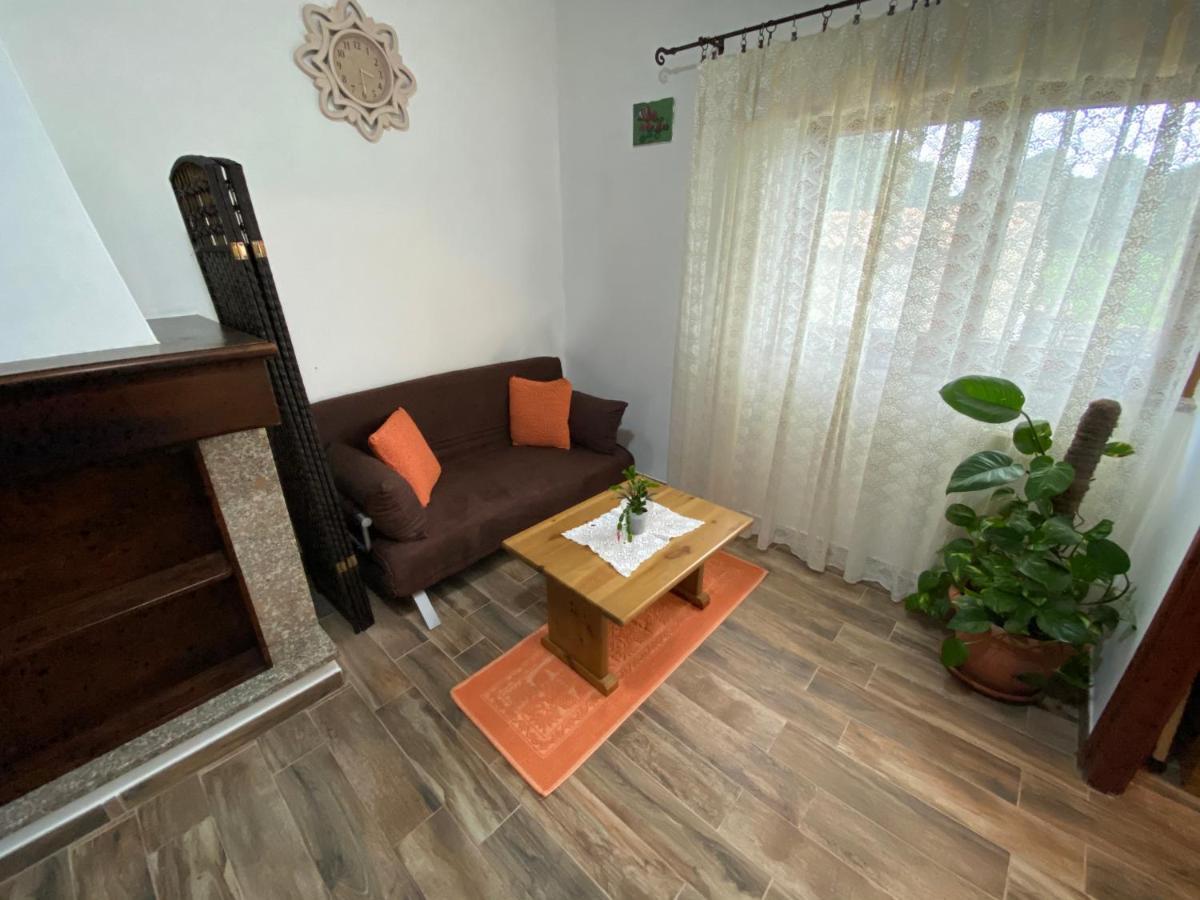 Casa Vittoria Apartment Palau Ngoại thất bức ảnh